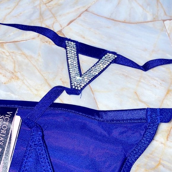 New VS VERY SEXY Bombshell Shine V-string Panty Purple Shine crystal band - Picture 4 of 12